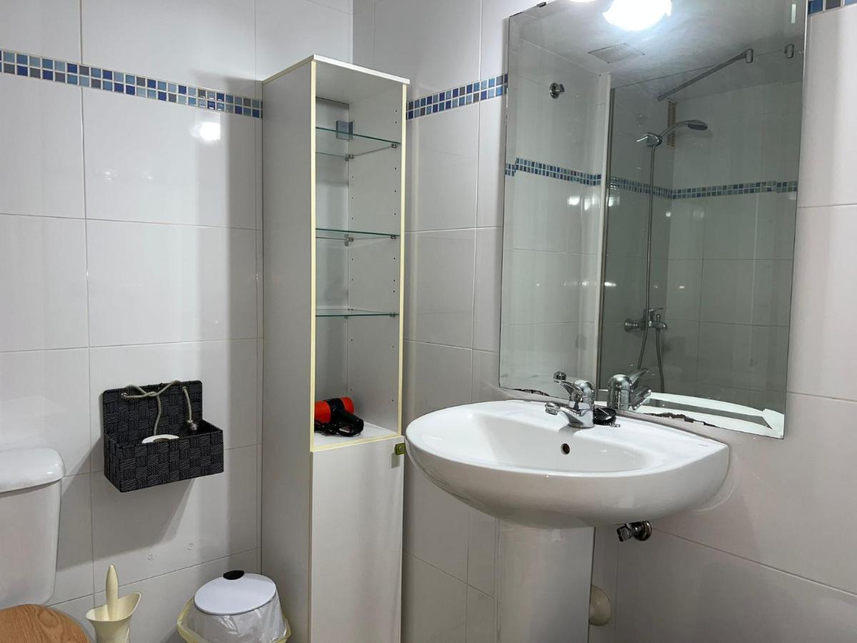 Appartement Apartamento La Torre Con Parking Gratuito à Cordoue Extérieur photo