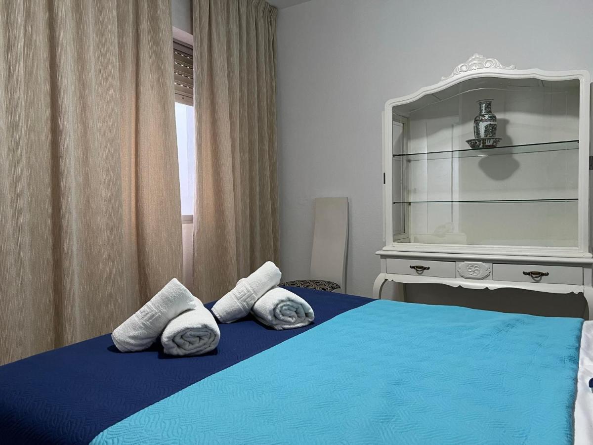 Appartement Apartamento La Torre Con Parking Gratuito à Cordoue Extérieur photo